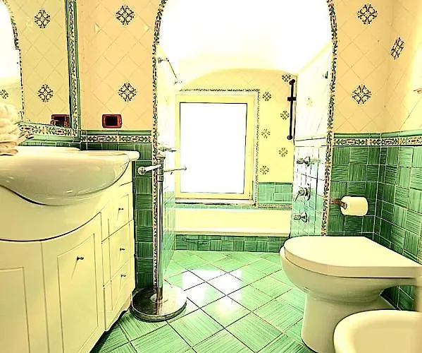 Il Seggio Di Амальфи